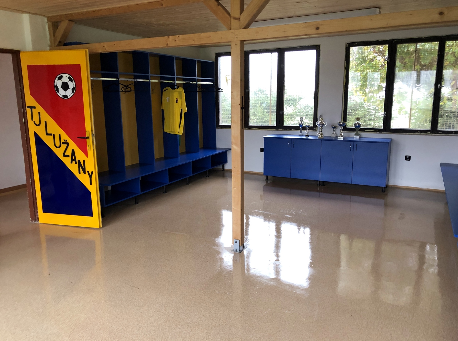 Fotbalové kabiny